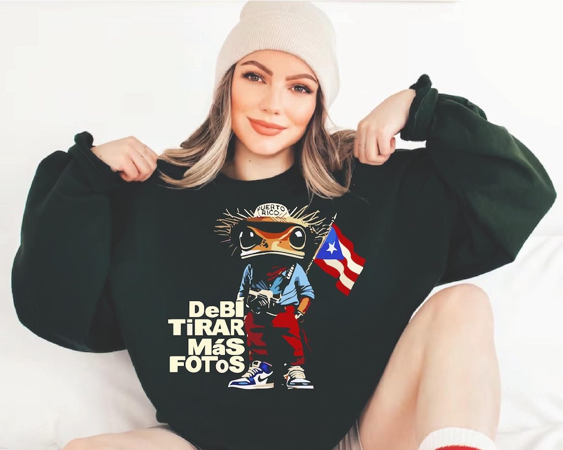 DtmF. Todos Los Cd Bad Bunny Sweatshirts