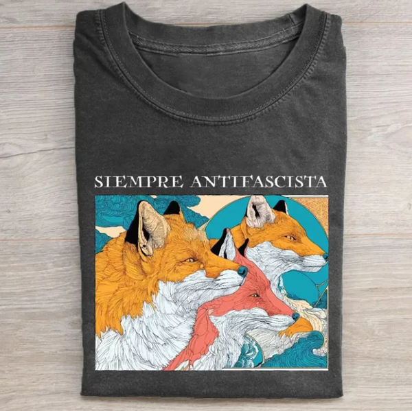 Siempre Antifascista T-shirt
