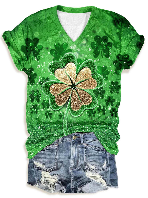 St Patricks Day Four Leaf Clover TCrew Neck T-shirt