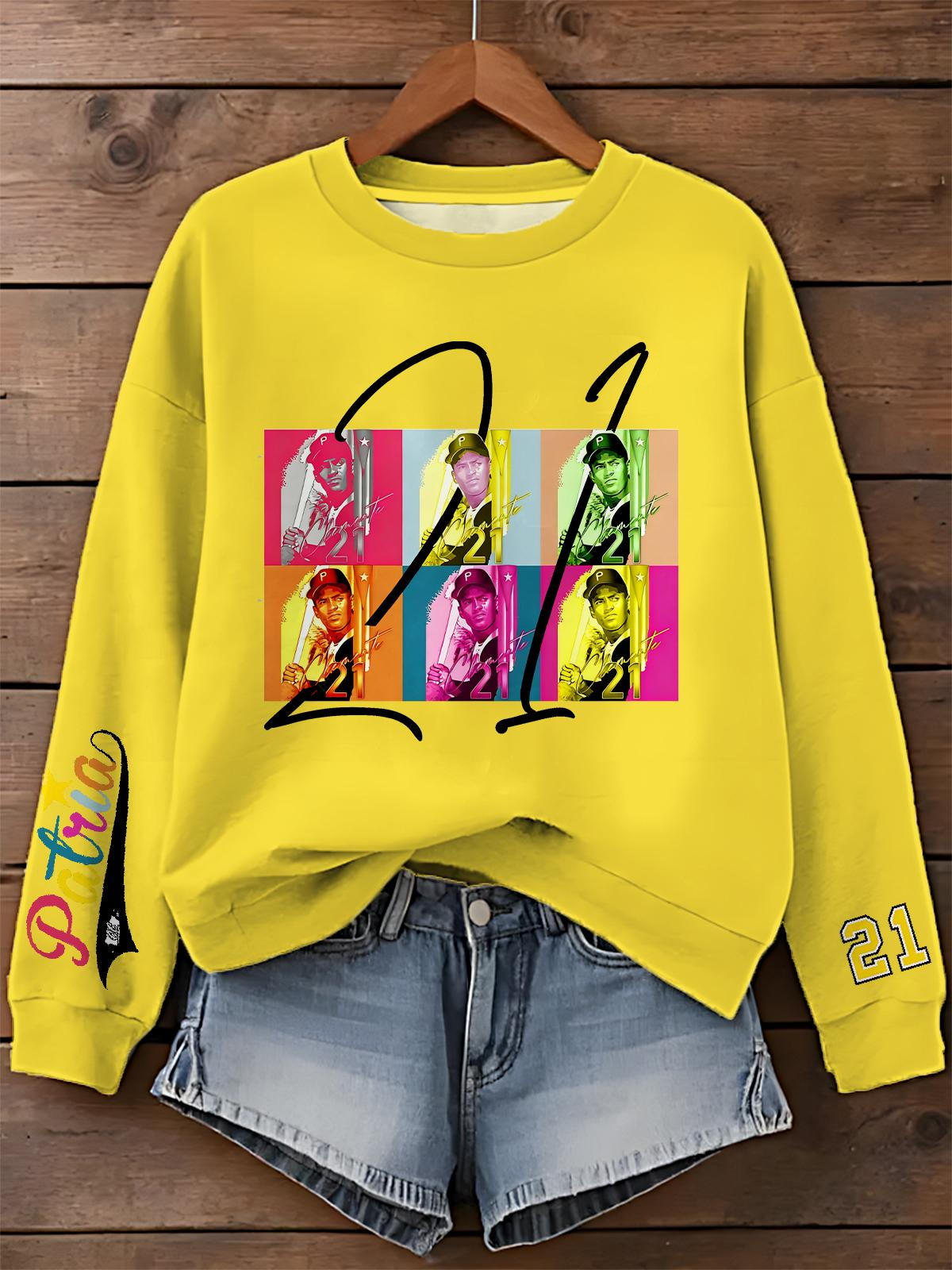 Roberto Clemente Printed Long Sleeve Casual Top