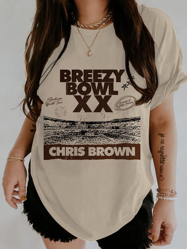 Camiseta de cuello redondo con estampado minimalista del alfabeto de Chris Brown 
