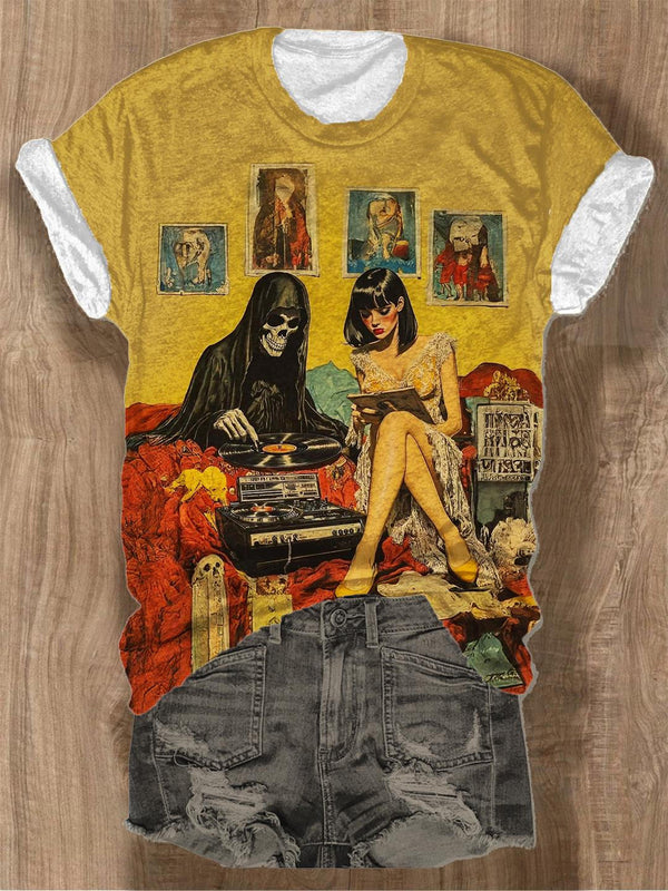 Retro Fun Manga Print Crew Neck T-shirt