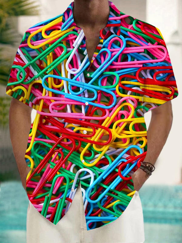 Camisas de manga corta con bolsillo y estampado de alfileres de color para hombre