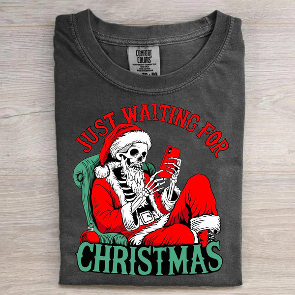 Funny Skeleton Santa Just Waiting for Christmas T-shirt